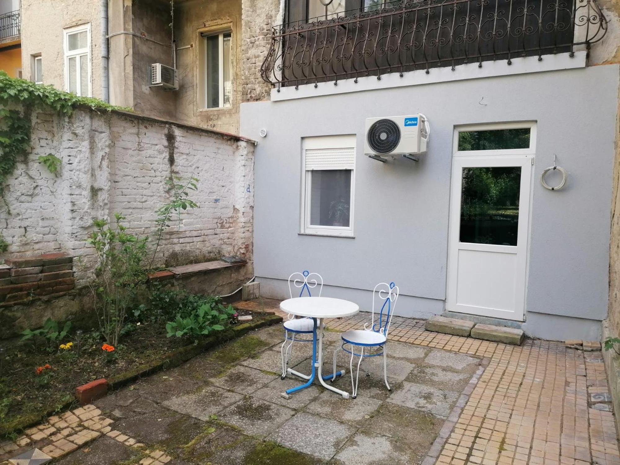 Zagreb 2 Botanical Garden Budget Apartment المظهر الخارجي الصورة