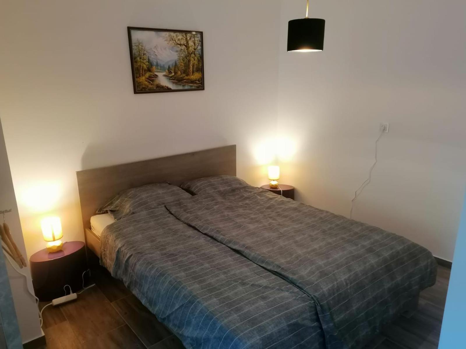 Zagreb 2 Botanical Garden Budget Apartment المظهر الخارجي الصورة